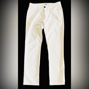 [SOLD] NWOT Paige Eggshell Straight Leg Men's
Normandie Jeans Size 30